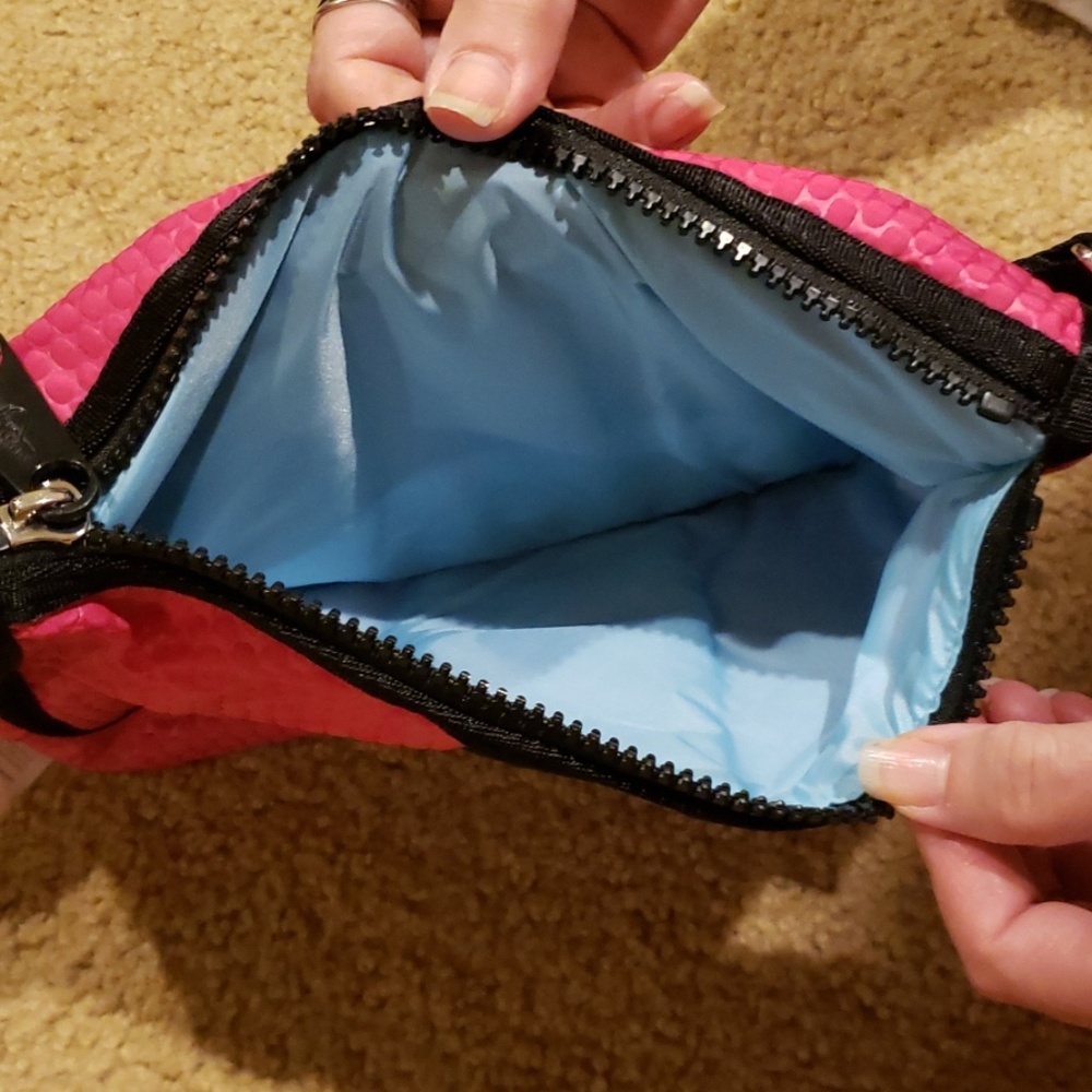 Pink Kipling Purse - Picture 6 of 7